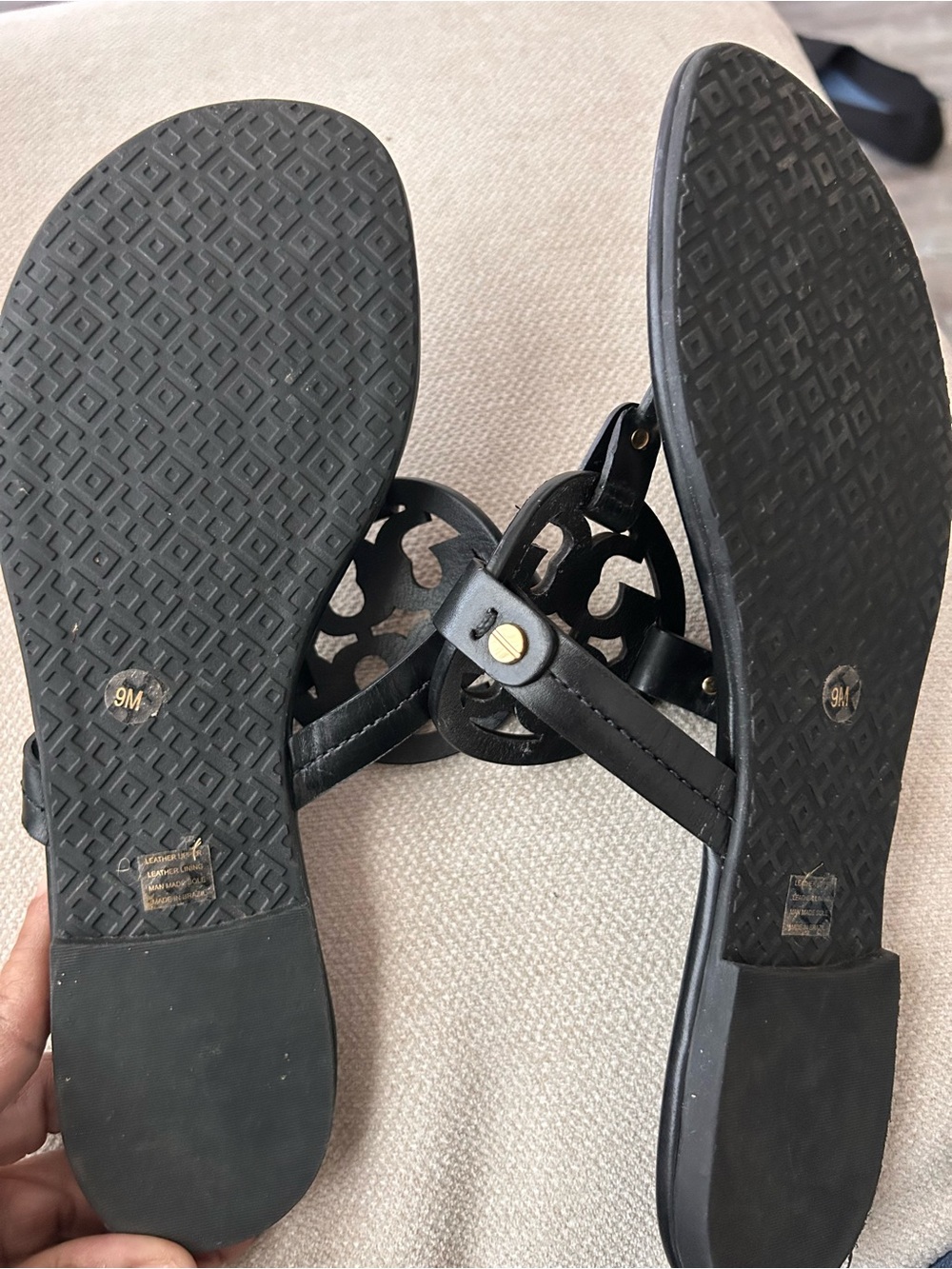 Tory Burch Black Leather Cutout Logo Sandals - Picture 4 of 4